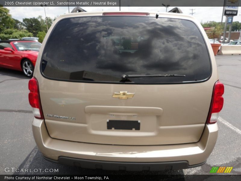 Sandstone Metallic / Neutral Beige 2005 Chevrolet Uplander LS