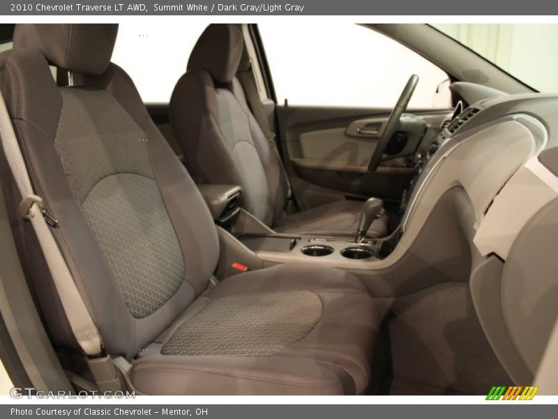 Summit White / Dark Gray/Light Gray 2010 Chevrolet Traverse LT AWD