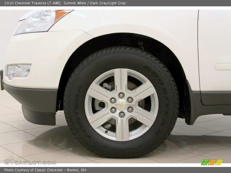 Summit White / Dark Gray/Light Gray 2010 Chevrolet Traverse LT AWD