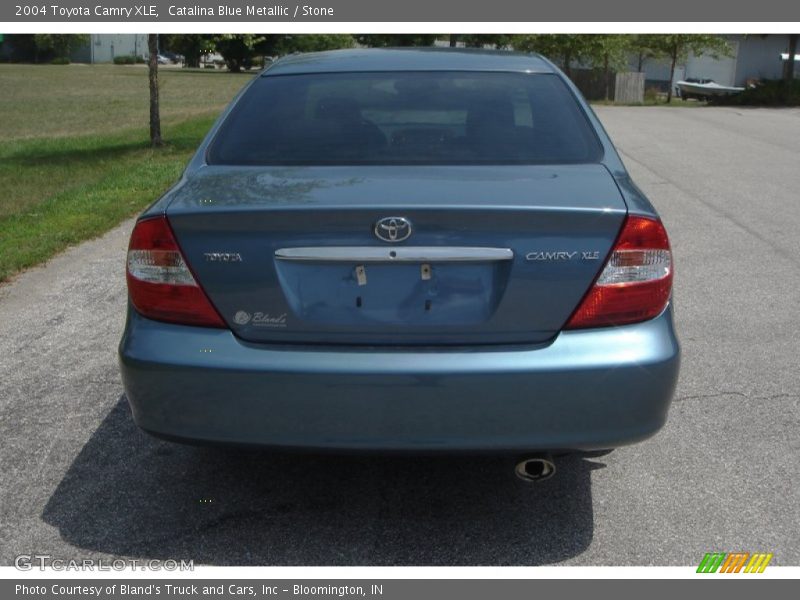 Catalina Blue Metallic / Stone 2004 Toyota Camry XLE