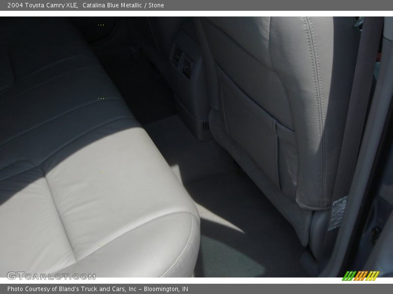 Catalina Blue Metallic / Stone 2004 Toyota Camry XLE