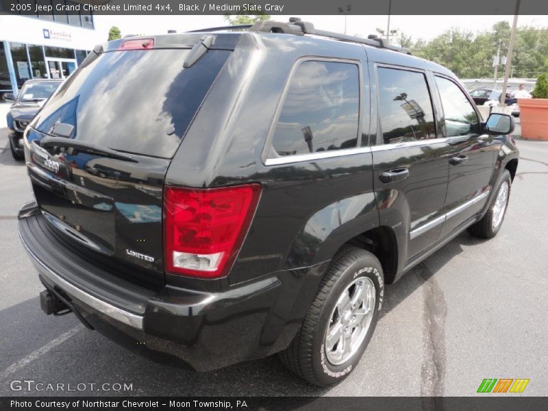 Black / Medium Slate Gray 2005 Jeep Grand Cherokee Limited 4x4