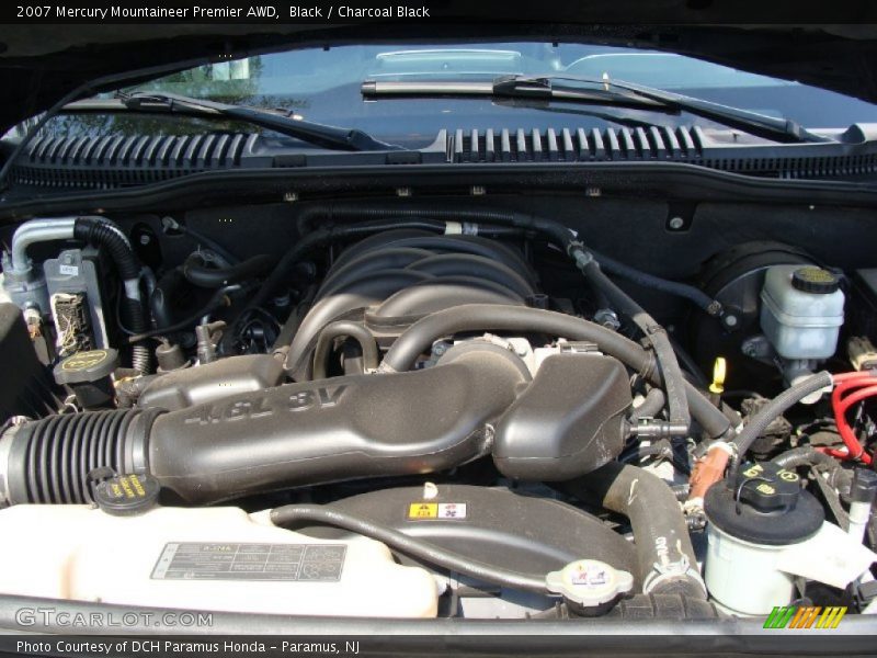 Black / Charcoal Black 2007 Mercury Mountaineer Premier AWD