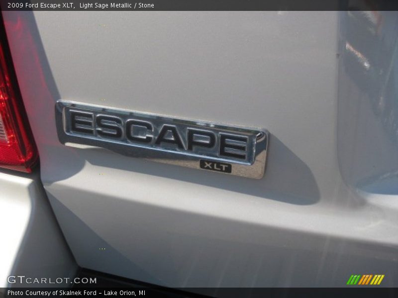 Light Sage Metallic / Stone 2009 Ford Escape XLT