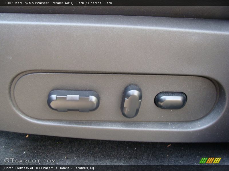 Black / Charcoal Black 2007 Mercury Mountaineer Premier AWD