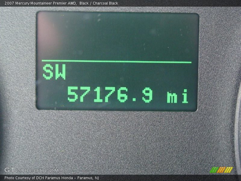 Black / Charcoal Black 2007 Mercury Mountaineer Premier AWD