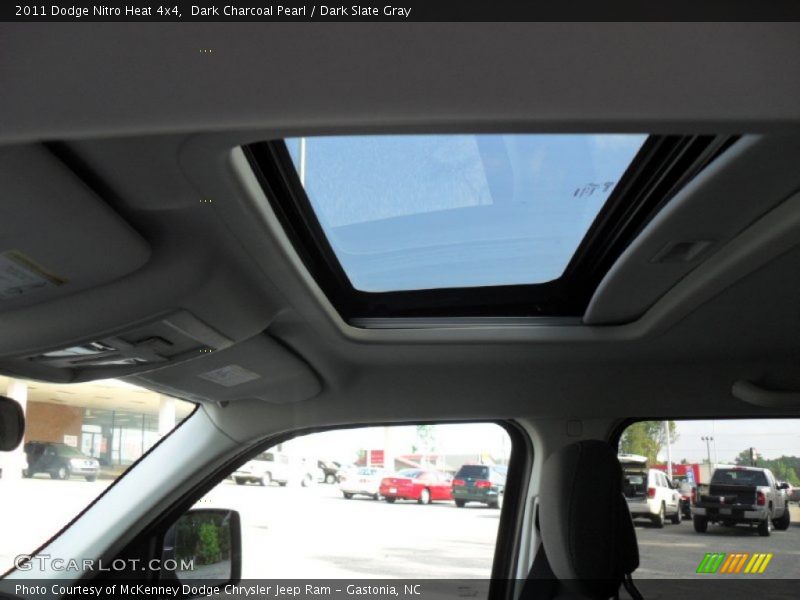 Dark Charcoal Pearl / Dark Slate Gray 2011 Dodge Nitro Heat 4x4