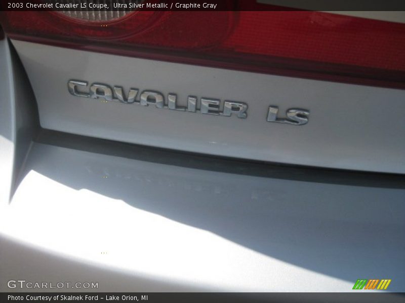  2003 Cavalier LS Coupe Logo
