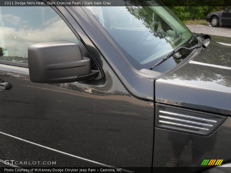 Dark Charcoal Pearl / Dark Slate Gray 2011 Dodge Nitro Heat