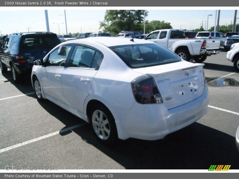 Fresh Powder White / Charcoal 2009 Nissan Sentra 2.0 SR