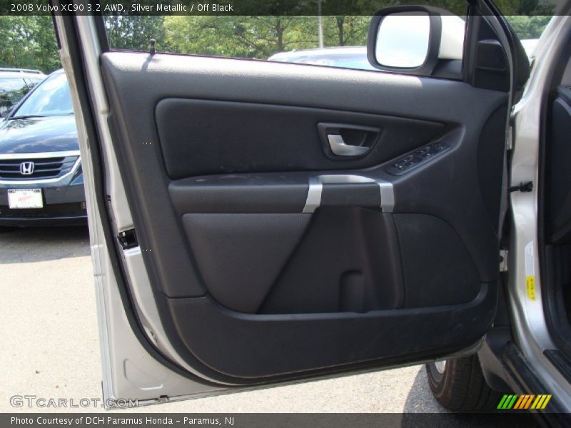 Silver Metallic / Off Black 2008 Volvo XC90 3.2 AWD