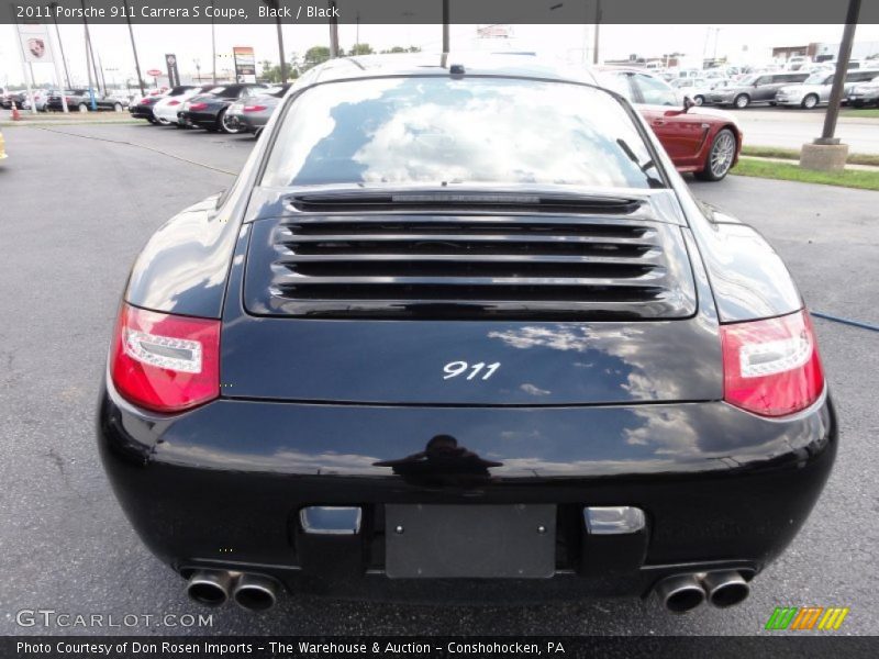  2011 911 Carrera S Coupe Logo