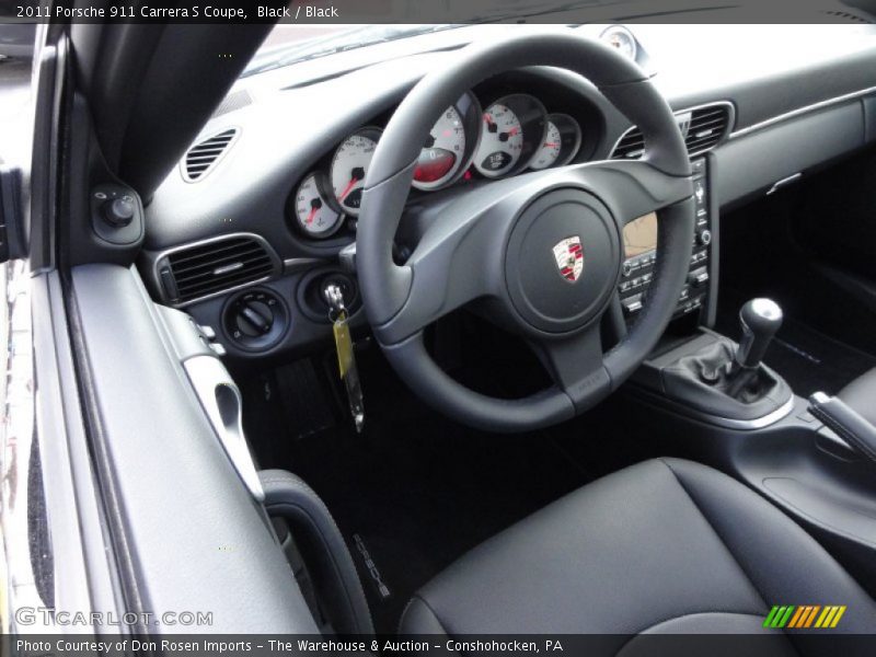  2011 911 Carrera S Coupe Steering Wheel