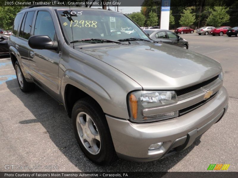 Graystone Metallic / Light Gray 2005 Chevrolet TrailBlazer LT 4x4