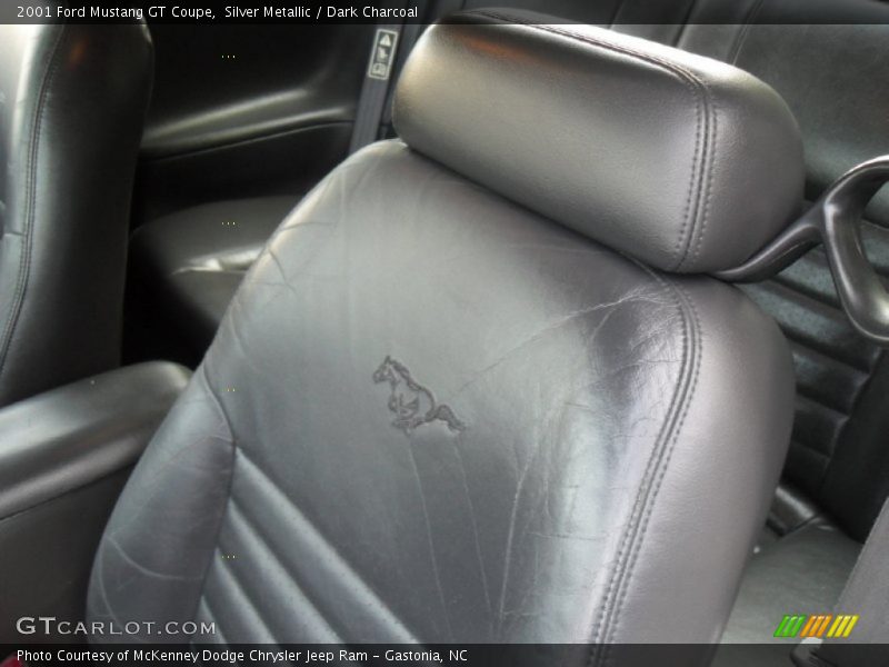 Silver Metallic / Dark Charcoal 2001 Ford Mustang GT Coupe