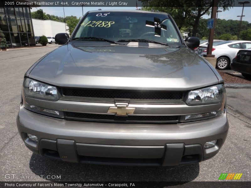 Graystone Metallic / Light Gray 2005 Chevrolet TrailBlazer LT 4x4