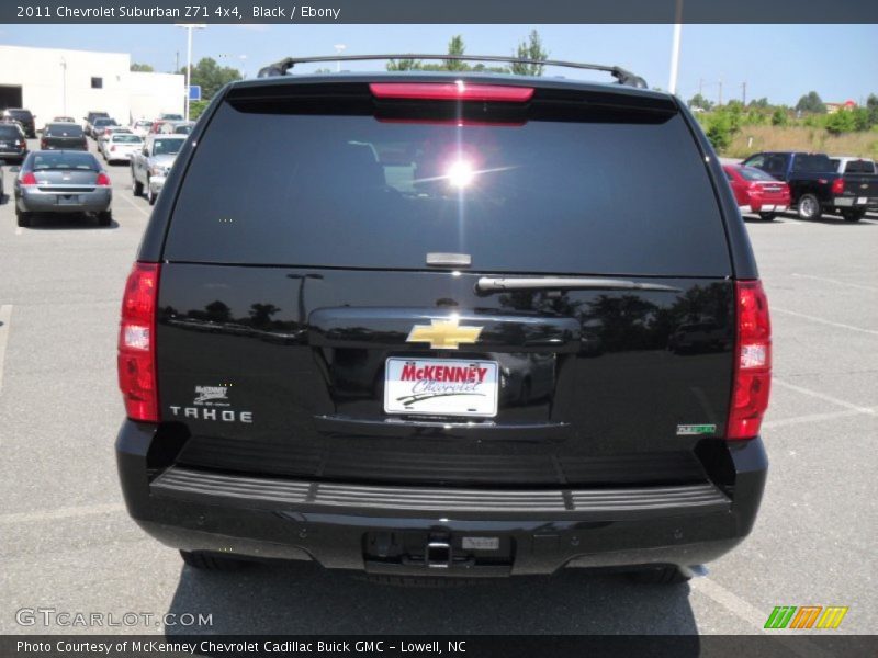 Black / Ebony 2011 Chevrolet Suburban Z71 4x4