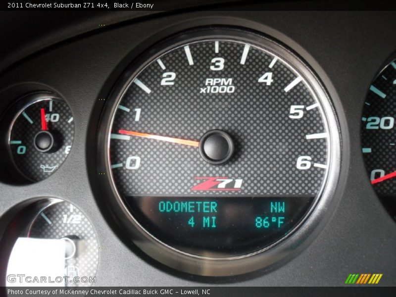 Black / Ebony 2011 Chevrolet Suburban Z71 4x4