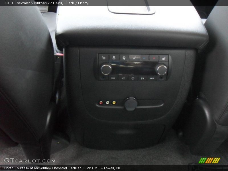 Black / Ebony 2011 Chevrolet Suburban Z71 4x4
