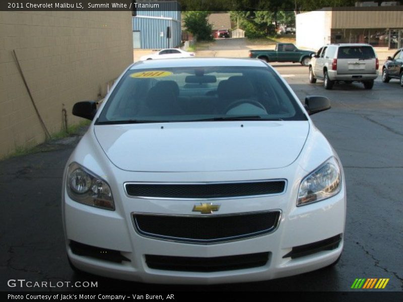 Summit White / Titanium 2011 Chevrolet Malibu LS
