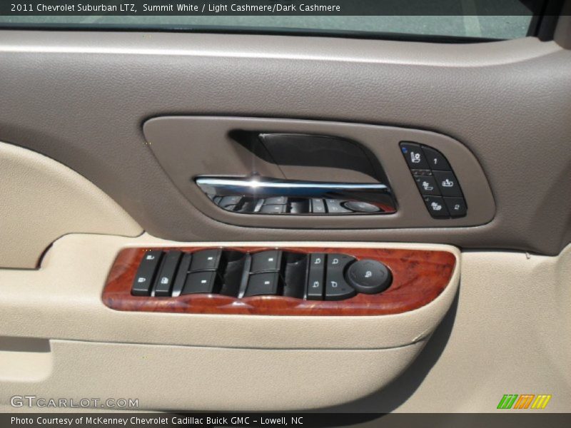 Controls of 2011 Suburban LTZ