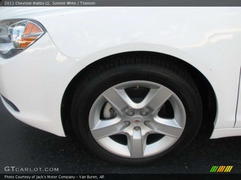  2011 Malibu LS Wheel
