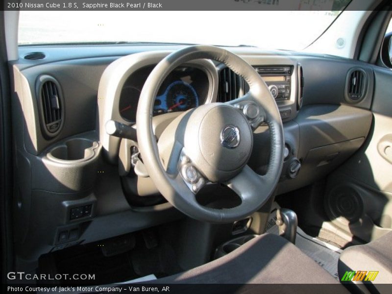 Sapphire Black Pearl / Black 2010 Nissan Cube 1.8 S