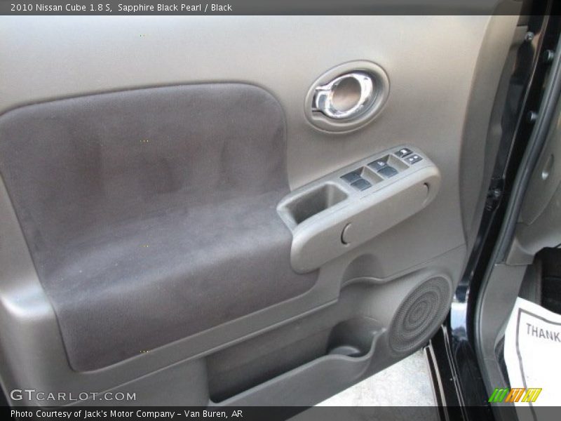 Sapphire Black Pearl / Black 2010 Nissan Cube 1.8 S