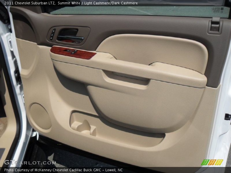 Summit White / Light Cashmere/Dark Cashmere 2011 Chevrolet Suburban LTZ