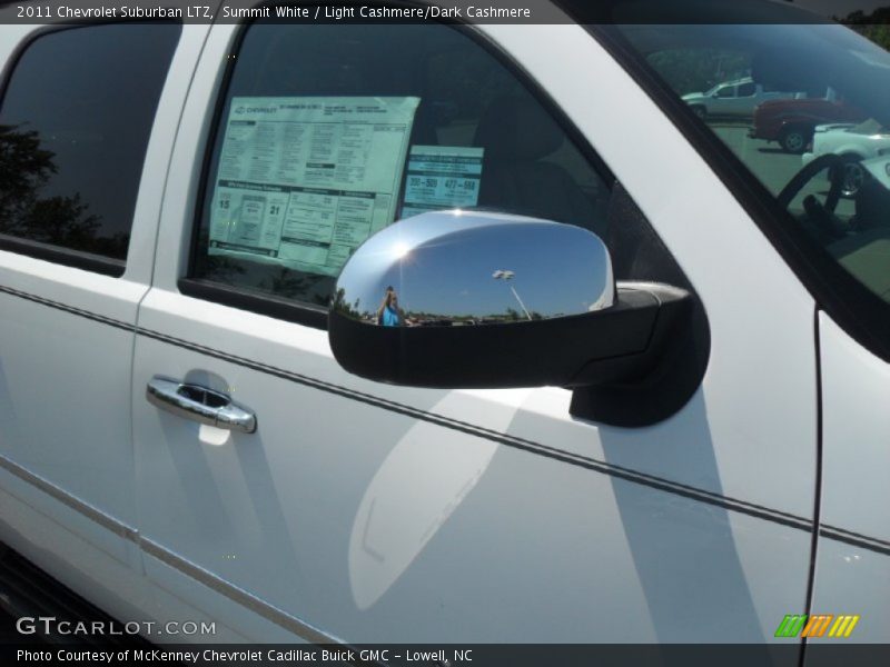 Summit White / Light Cashmere/Dark Cashmere 2011 Chevrolet Suburban LTZ