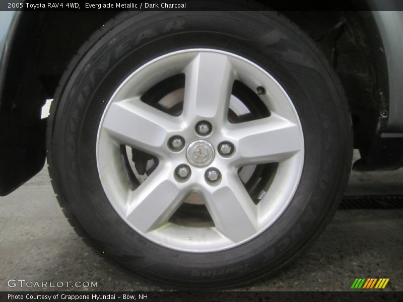 Everglade Metallic / Dark Charcoal 2005 Toyota RAV4 4WD