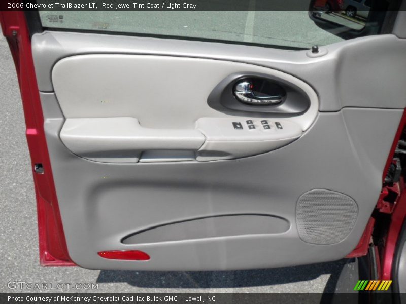 Red Jewel Tint Coat / Light Gray 2006 Chevrolet TrailBlazer LT