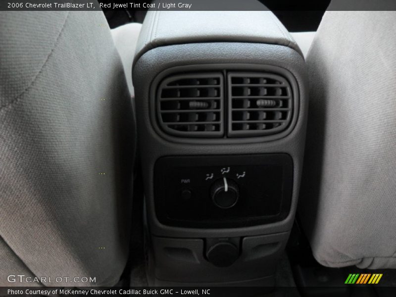 Red Jewel Tint Coat / Light Gray 2006 Chevrolet TrailBlazer LT