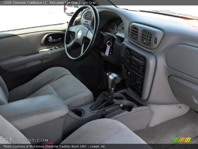 Red Jewel Tint Coat / Light Gray 2006 Chevrolet TrailBlazer LT