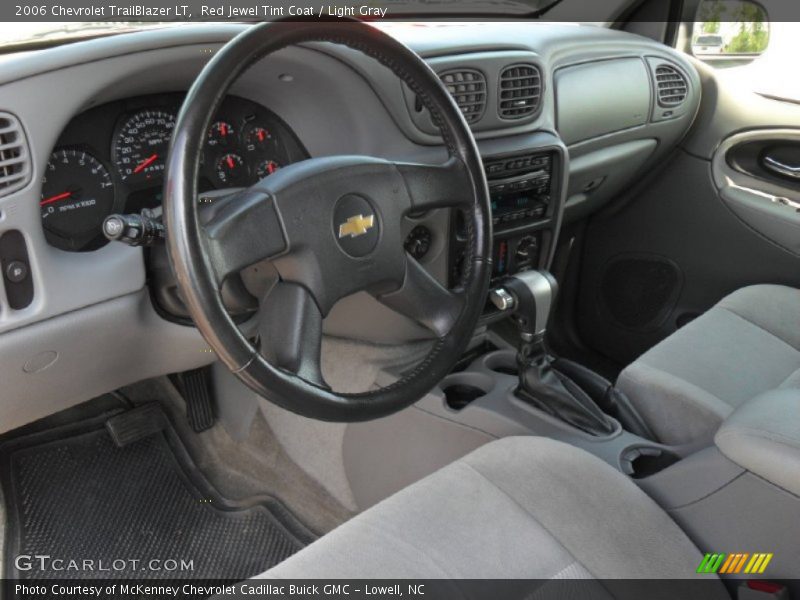 Red Jewel Tint Coat / Light Gray 2006 Chevrolet TrailBlazer LT