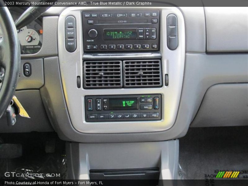 Controls of 2003 Mountaineer Convenience AWD