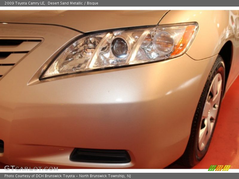 Desert Sand Metallic / Bisque 2009 Toyota Camry LE