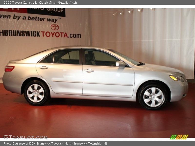 Classic Silver Metallic / Ash 2009 Toyota Camry LE