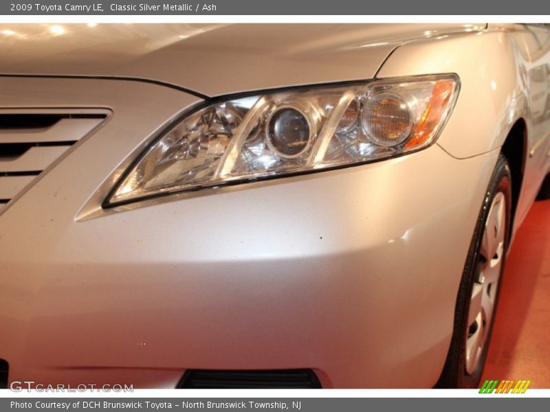 Classic Silver Metallic / Ash 2009 Toyota Camry LE