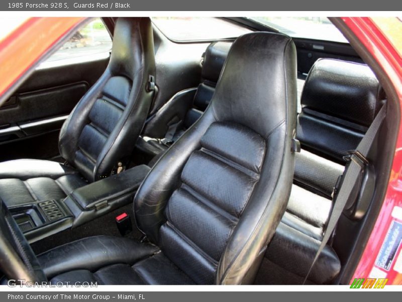  1985 928 S Black Interior