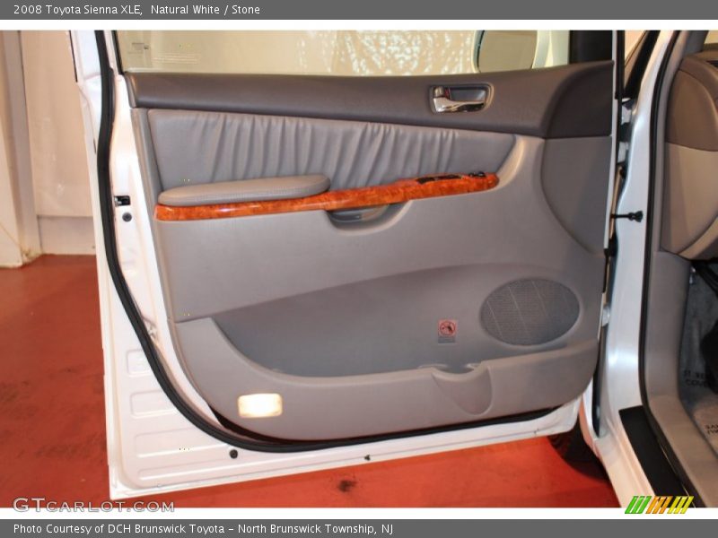 Natural White / Stone 2008 Toyota Sienna XLE