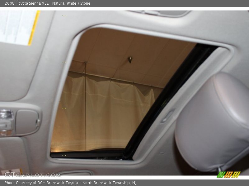 Natural White / Stone 2008 Toyota Sienna XLE