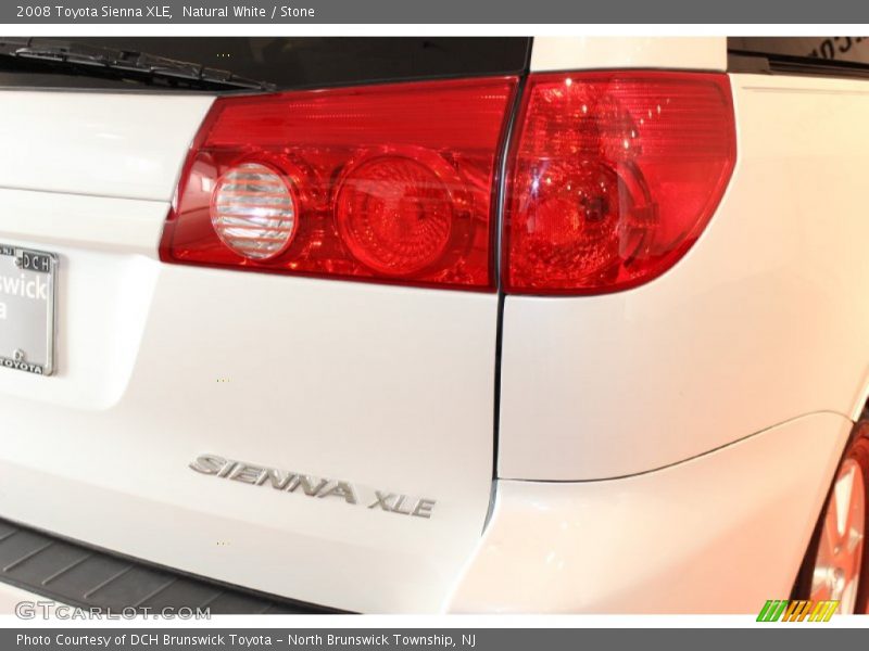Natural White / Stone 2008 Toyota Sienna XLE