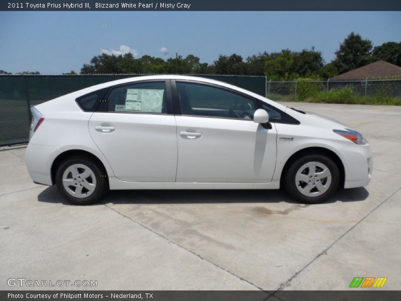 Blizzard White Pearl / Misty Gray 2011 Toyota Prius Hybrid III