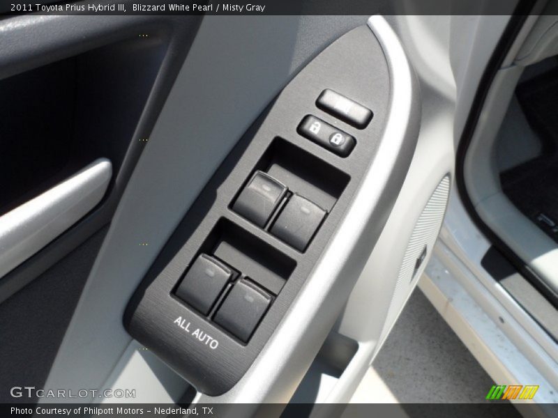 Blizzard White Pearl / Misty Gray 2011 Toyota Prius Hybrid III
