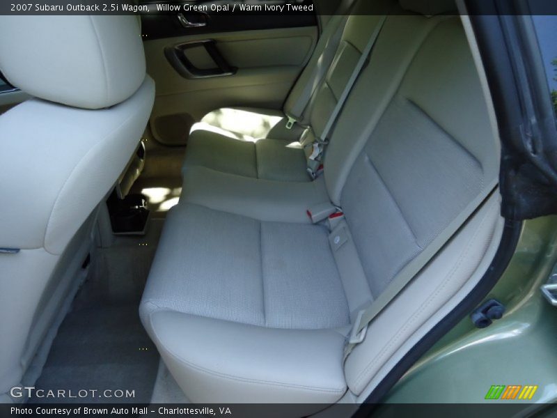 Willow Green Opal / Warm Ivory Tweed 2007 Subaru Outback 2.5i Wagon