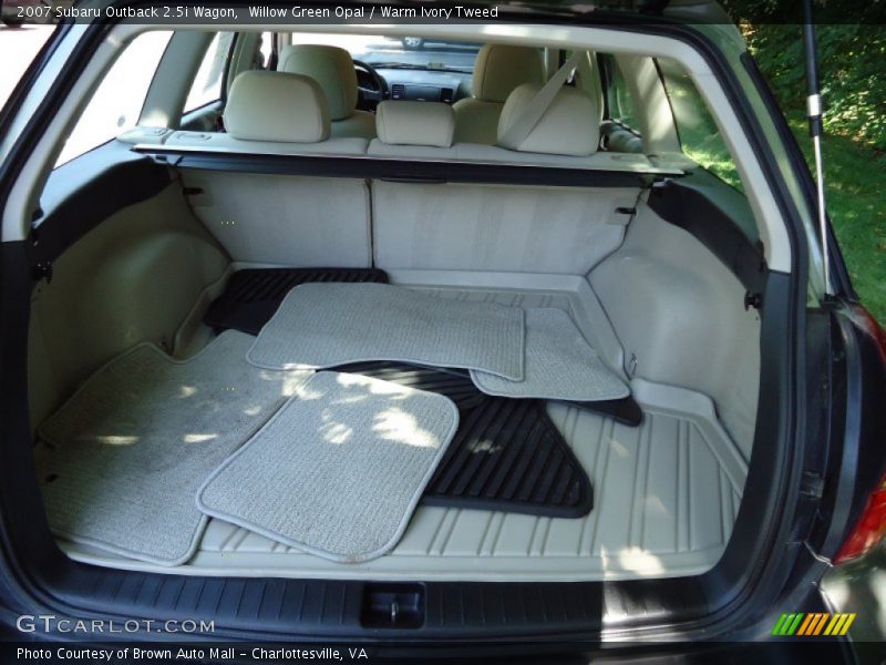 Willow Green Opal / Warm Ivory Tweed 2007 Subaru Outback 2.5i Wagon