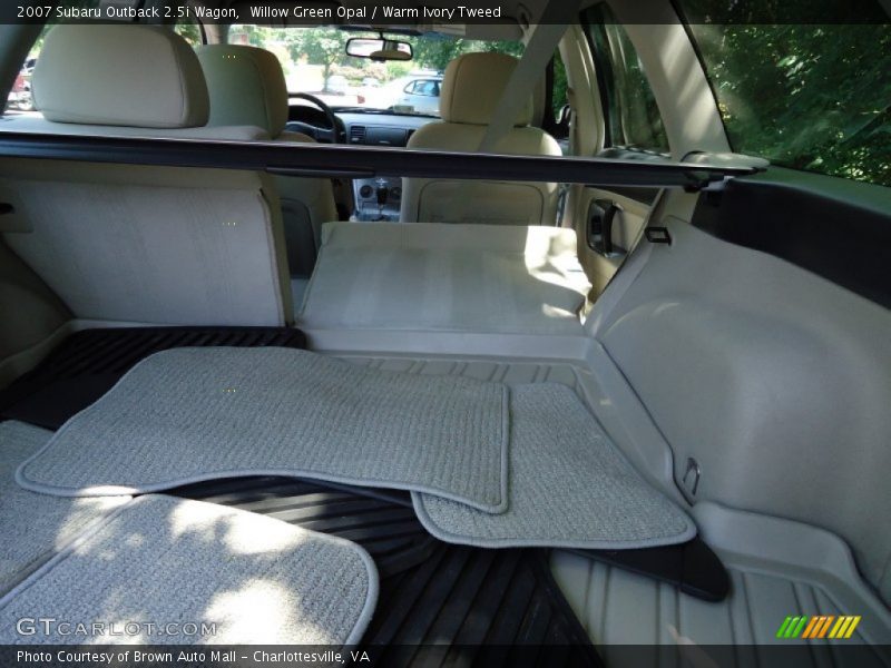 Willow Green Opal / Warm Ivory Tweed 2007 Subaru Outback 2.5i Wagon