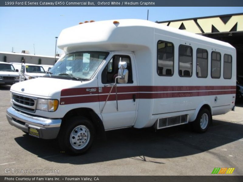 Oxford White / Medium Graphite 1999 Ford E Series Cutaway E450 Commercial Bus
