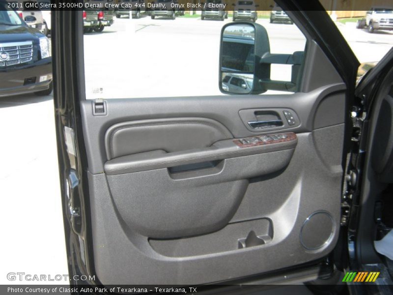 Onyx Black / Ebony 2011 GMC Sierra 3500HD Denali Crew Cab 4x4 Dually